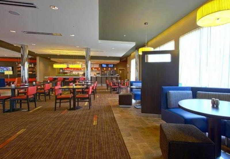 Courtyard By Marriott Hagerstown Hotel Buitenkant foto